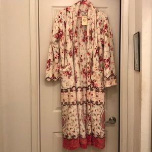 Cozy Woman Plush Robe